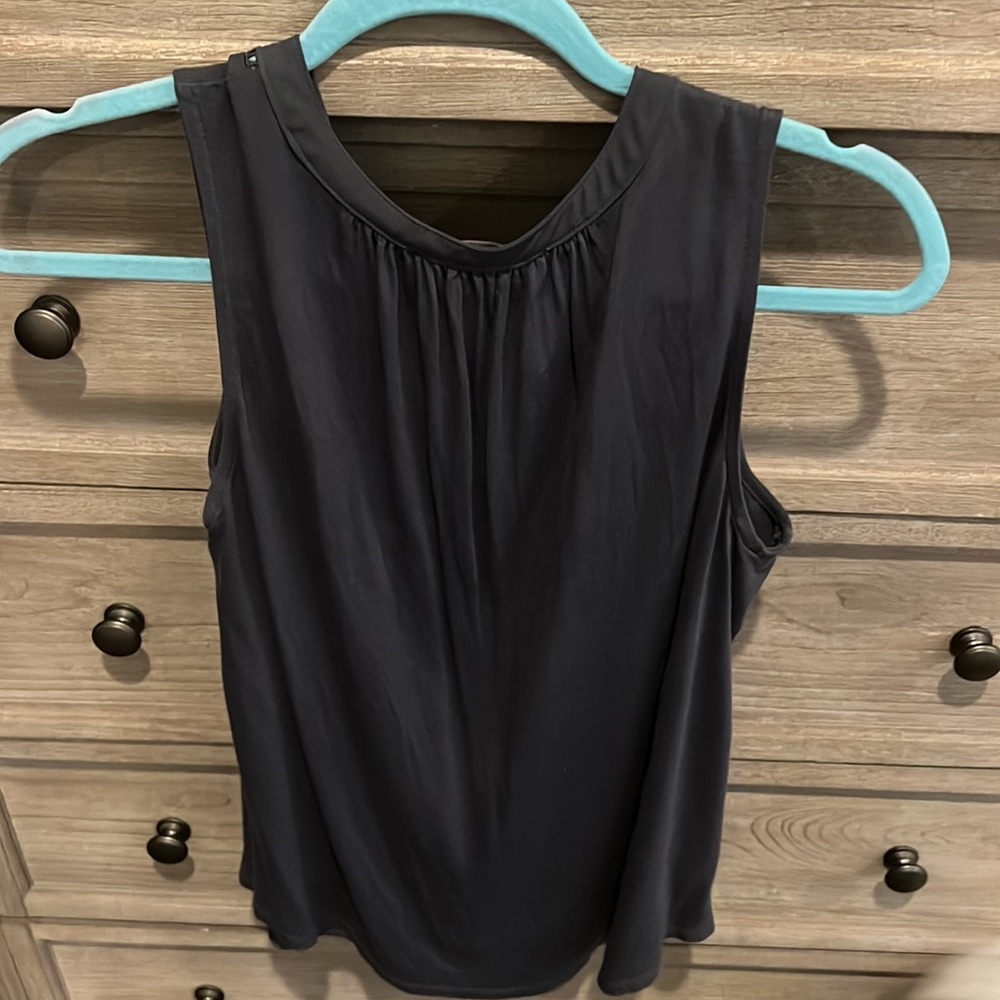 Loft grey tank - Picture 3 of 3